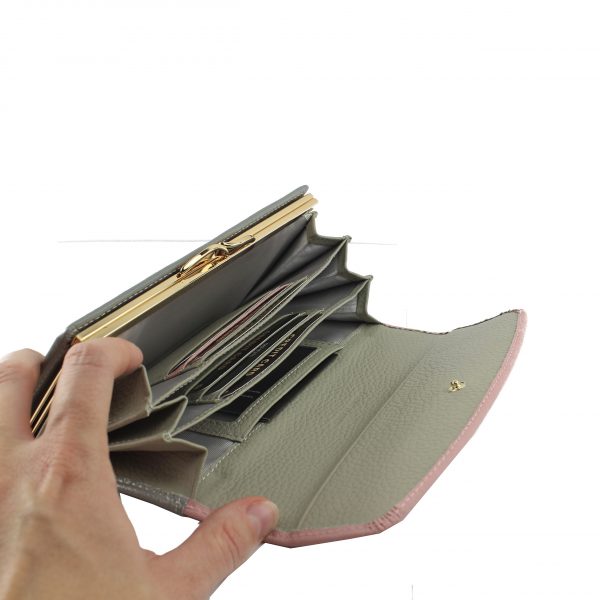Zdjęcie przedstawiające  <strong>Duży portfel damski skórzany</strong> 0738 70 RFID 4